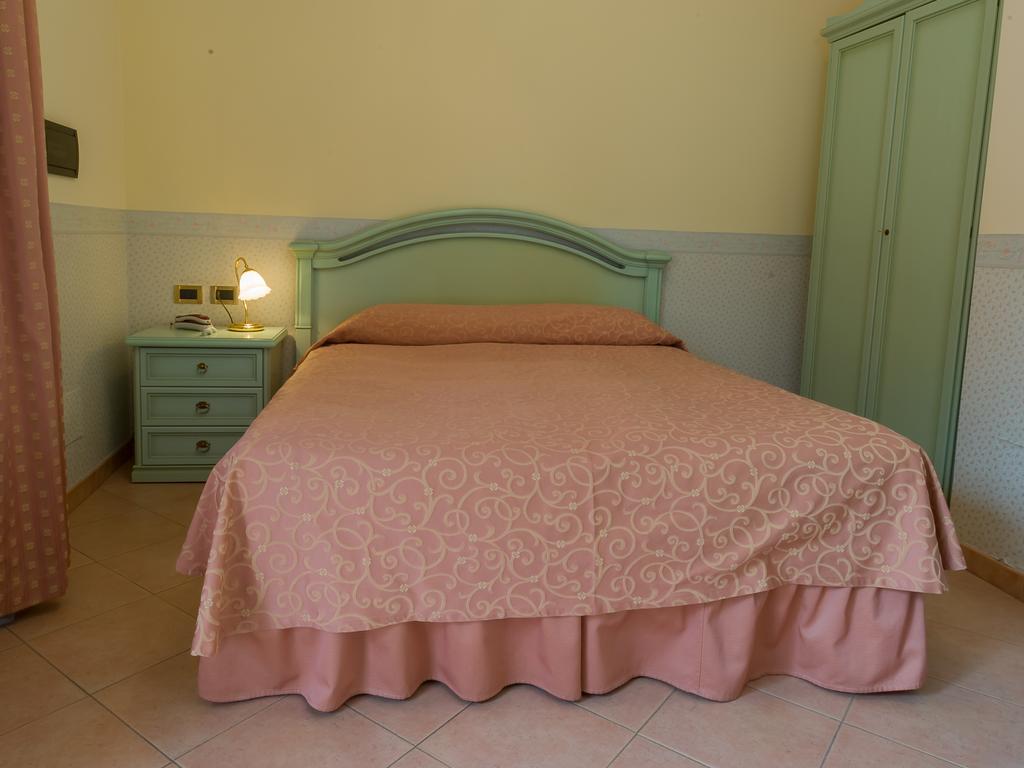 Hotel Louis Ii Ciampino
