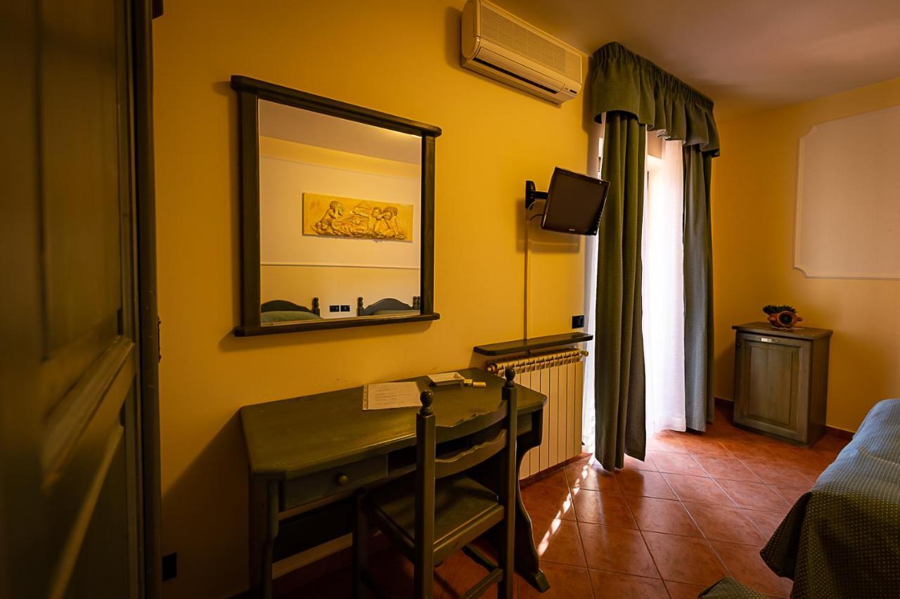 Hotel Louis Ii Ciampino